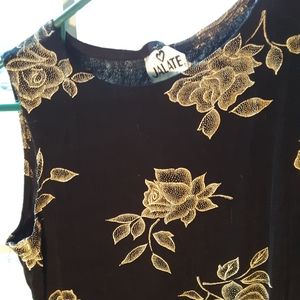 Pretty black with white flowers dress